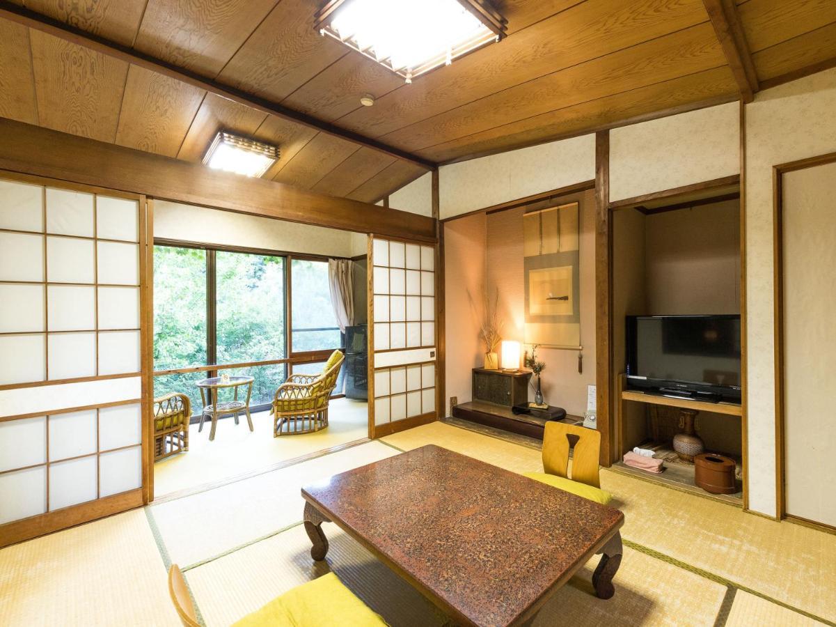Tabist Shirasagi-Onsen Shirasagikan Hotel Toyota  Exterior foto